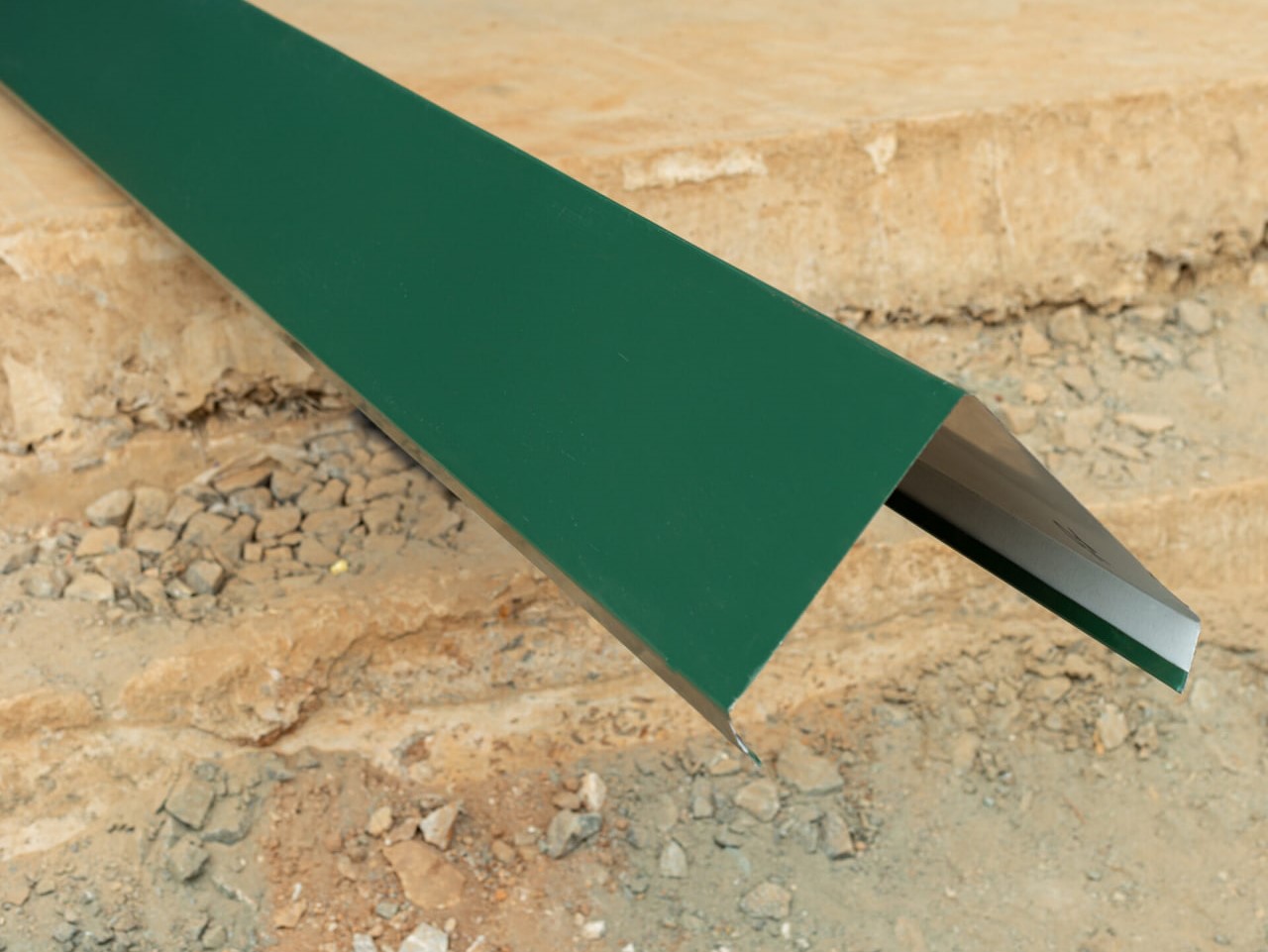 Ridge cap